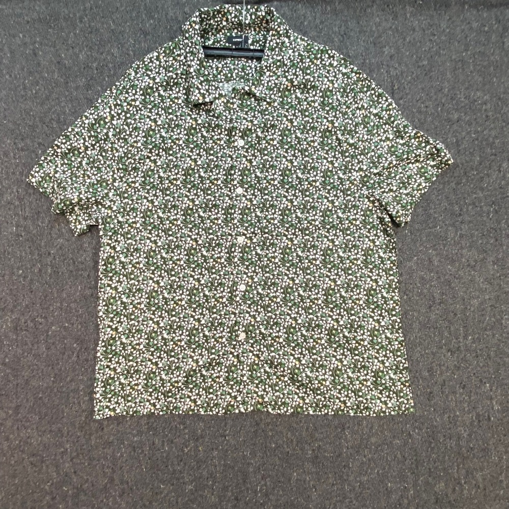 Express Button Down Shirt Sz M Mens Green Floral Sprig Short Sleeve Casual Top